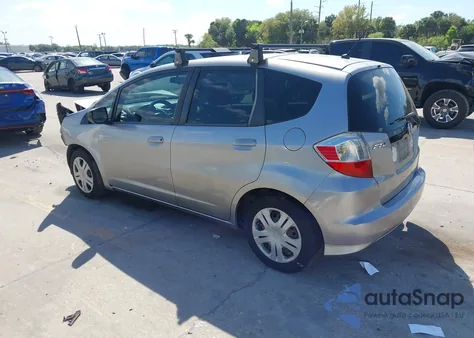 2010 Honda Fit z USA, uszkodzony, nr VIN JHMGE8H21AS019178